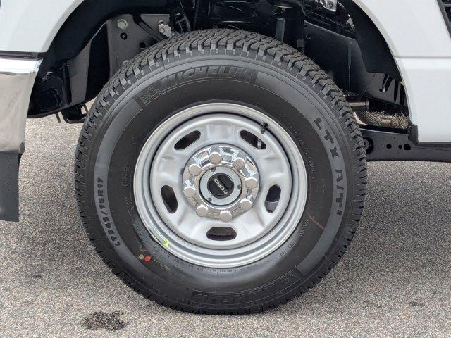 new 2025 Ford F-250 car, priced at $55,430