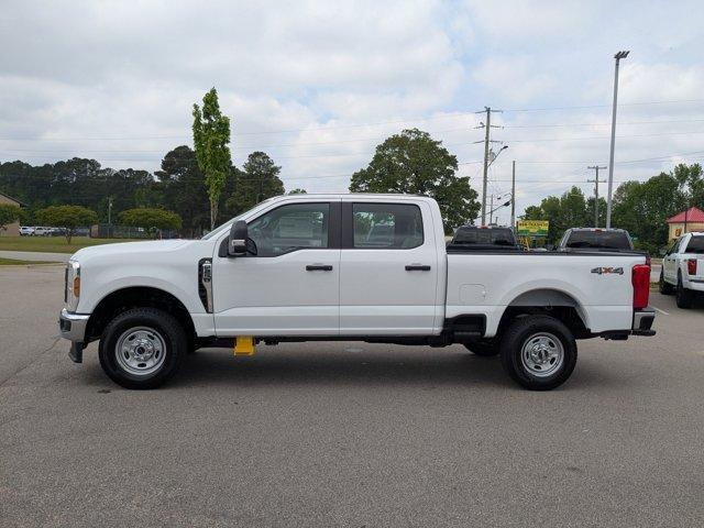 new 2025 Ford F-250 car, priced at $55,430