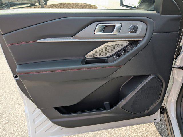 new 2025 Ford Explorer car, priced at $61,645