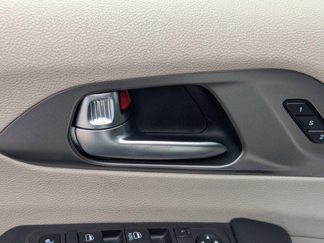 used 2021 Chrysler Pacifica car, priced at $18,990