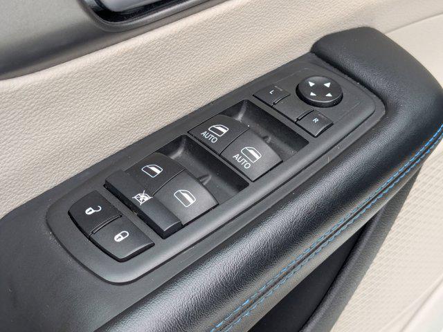used 2021 Chrysler Pacifica car, priced at $18,990