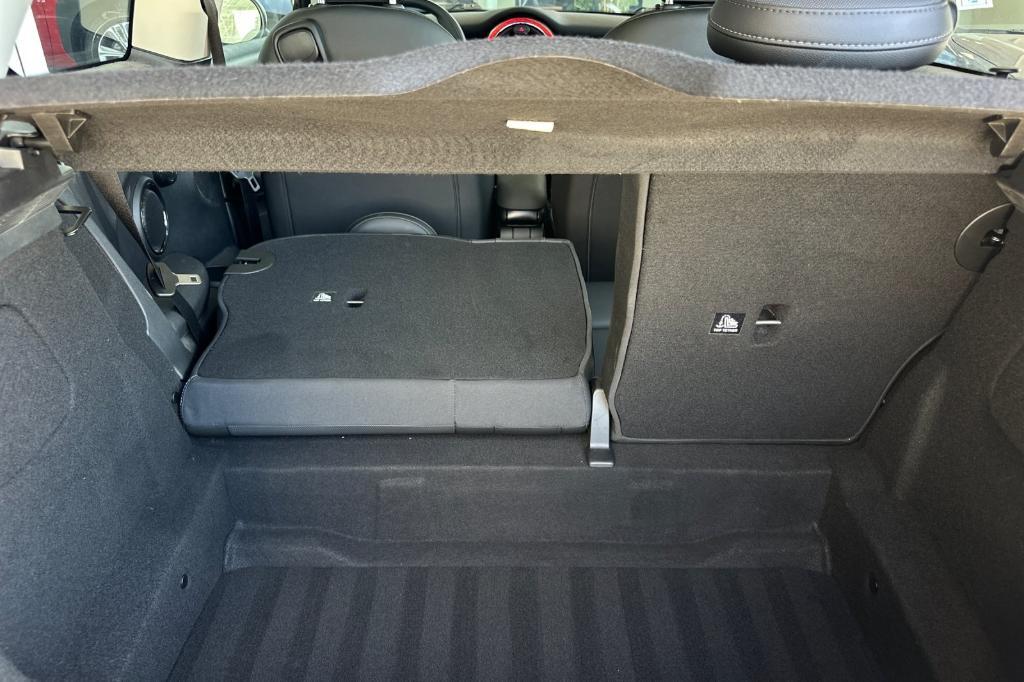 used 2019 MINI Hardtop car, priced at $17,399