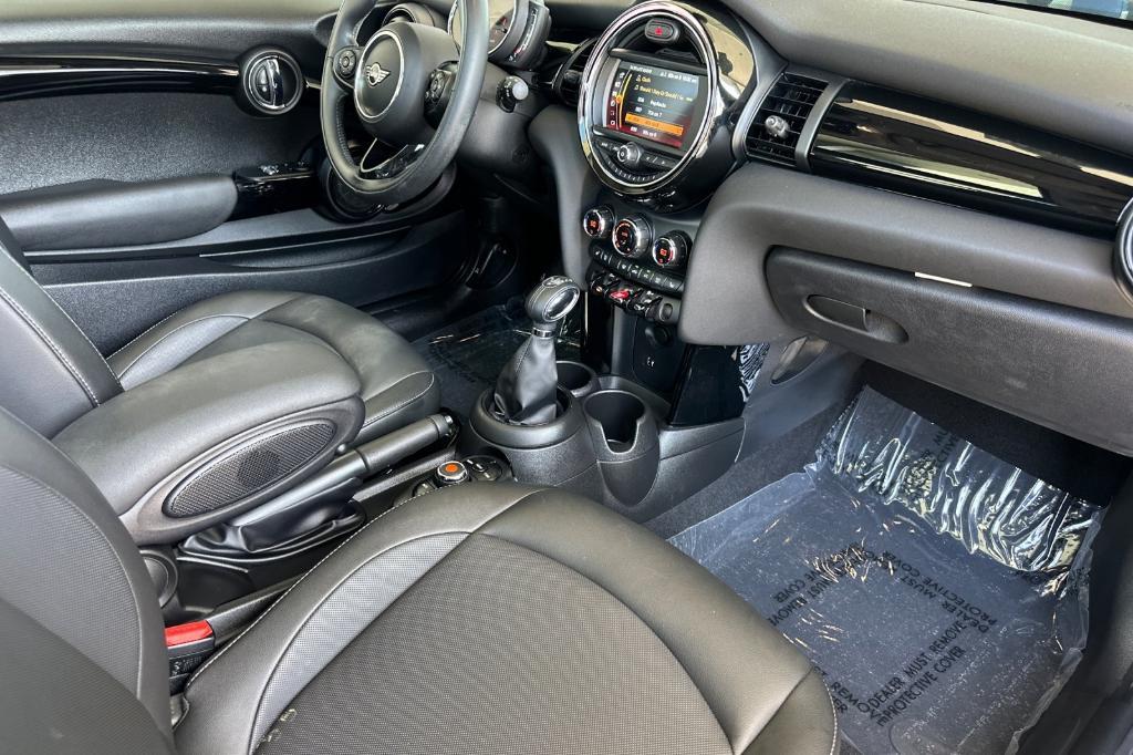 used 2019 MINI Hardtop car, priced at $17,399