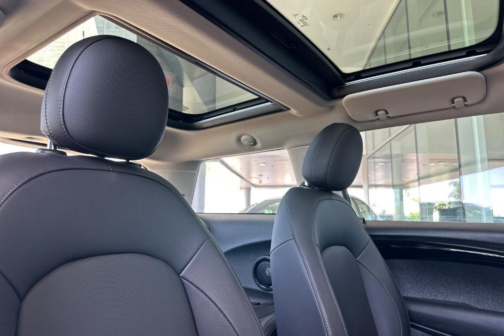 used 2019 MINI Hardtop car, priced at $17,399