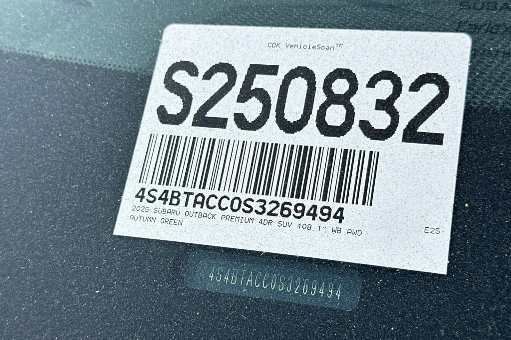 new 2025 Subaru Outback car, priced at $35,213
