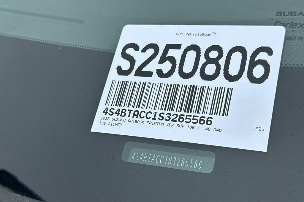 new 2025 Subaru Outback car, priced at $35,213