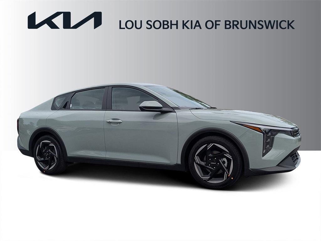 new 2025 Kia K4 car, priced at $24,140