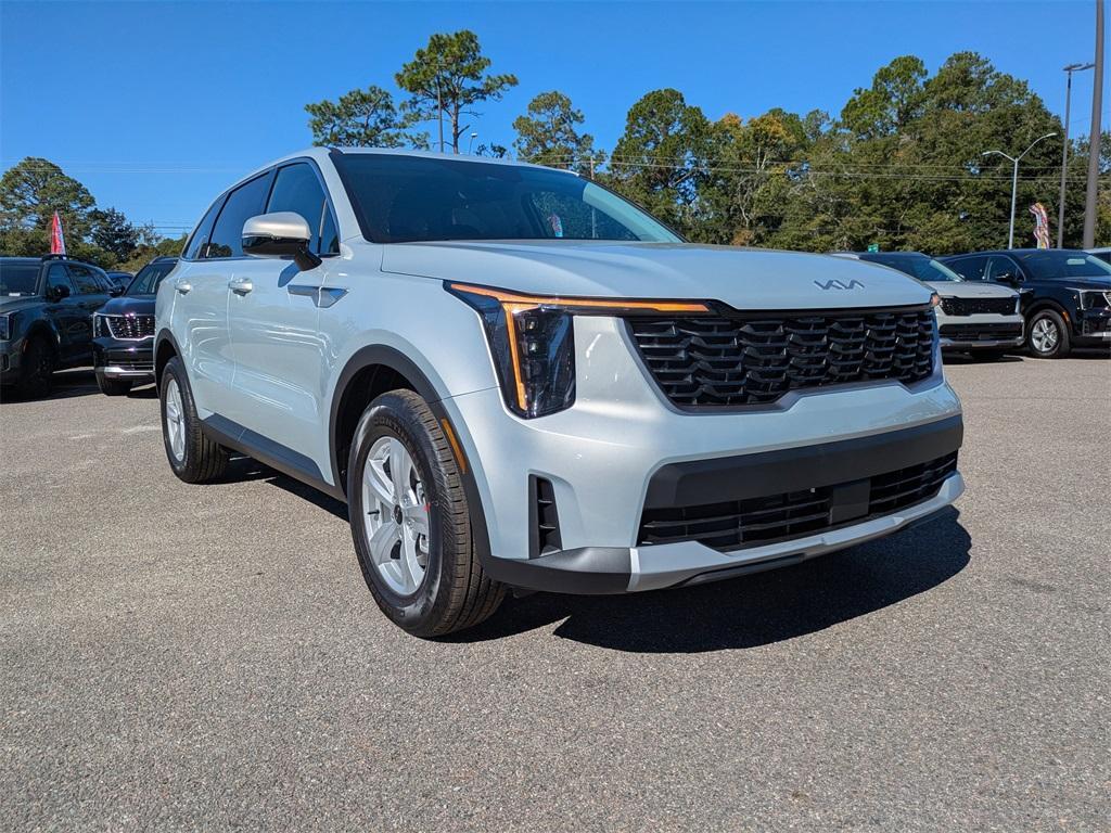 new 2026 Kia Sorento car, priced at $32,300