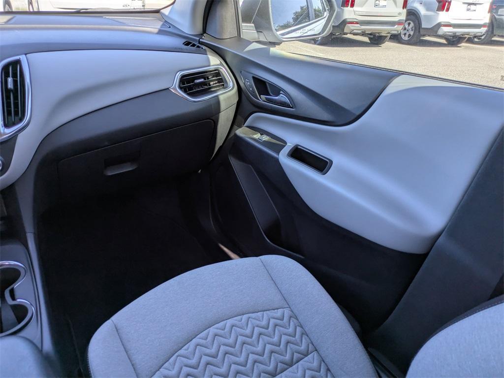 used 2024 Chevrolet Equinox car, priced at $22,988