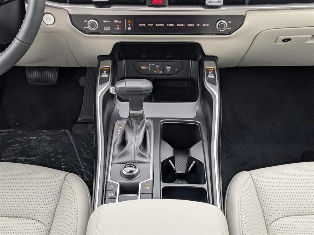 new 2025 Kia Sorento car, priced at $34,780