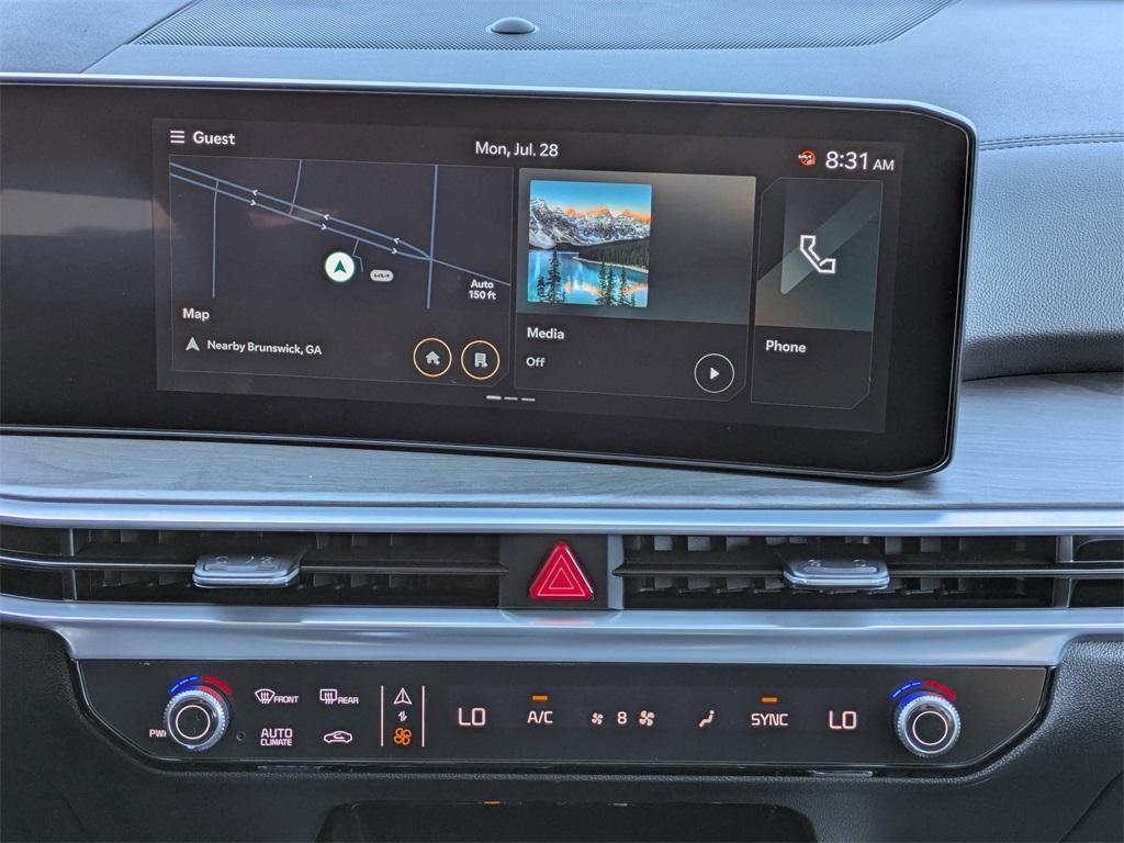 new 2025 Kia Sorento car, priced at $44,175