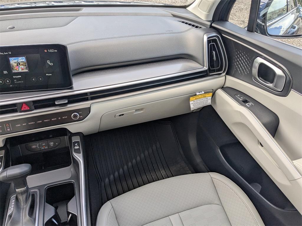 new 2025 Kia Sorento car, priced at $38,850