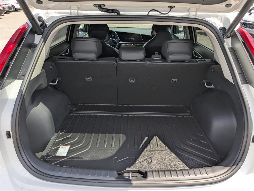 new 2025 Kia Niro car, priced at $33,925