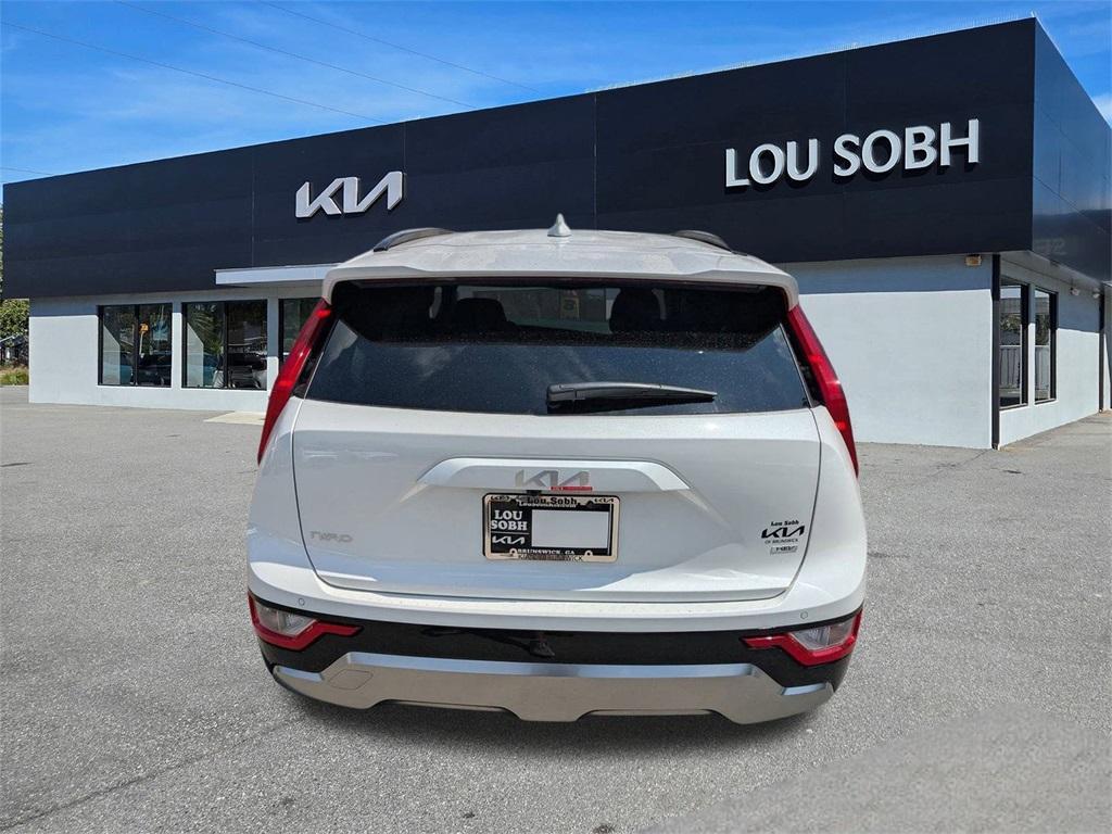 new 2025 Kia Niro car, priced at $33,925