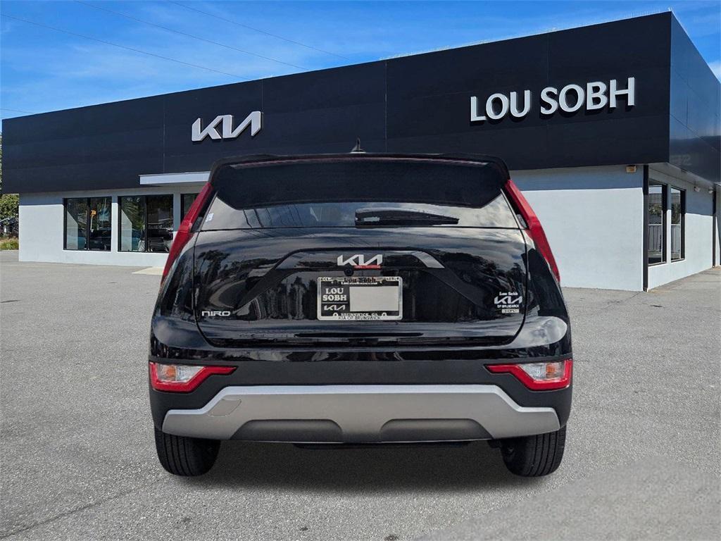 new 2025 Kia Niro car, priced at $27,885