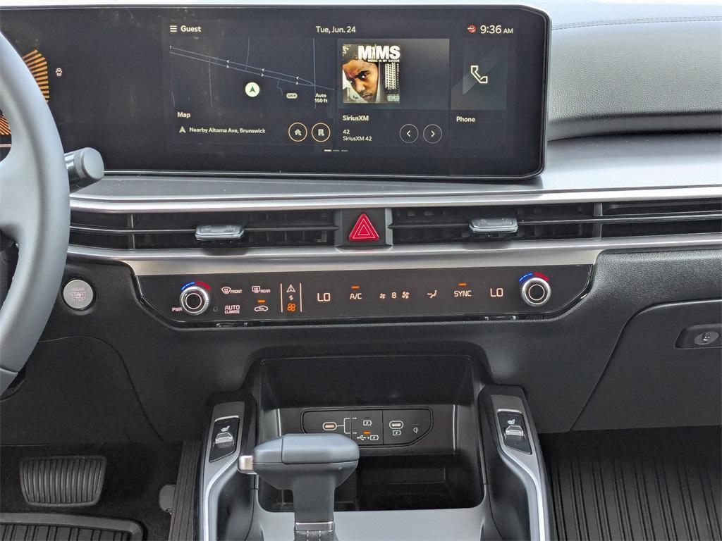 new 2025 Kia Sorento car, priced at $36,960
