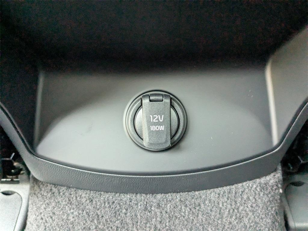 new 2025 Kia Sorento car, priced at $36,960