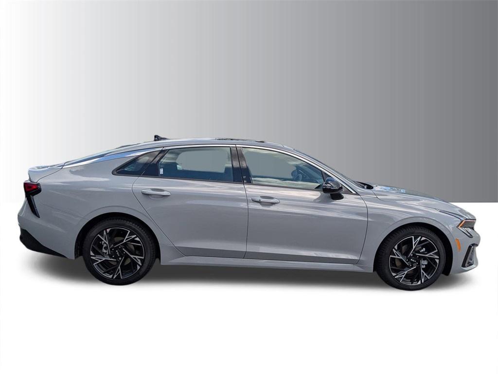 new 2025 Kia K5 car, priced at $30,930