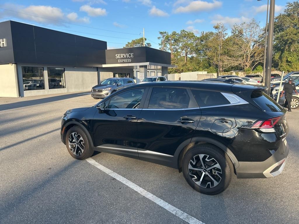 used 2024 Kia Sportage car, priced at $25,988