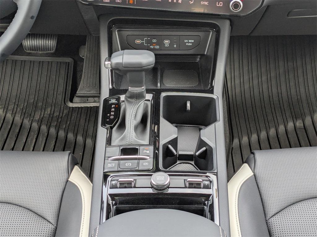 new 2025 Kia K5 car, priced at $30,060
