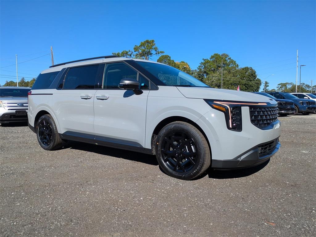 new 2026 Kia Carnival Hybrid car, priced at $48,890