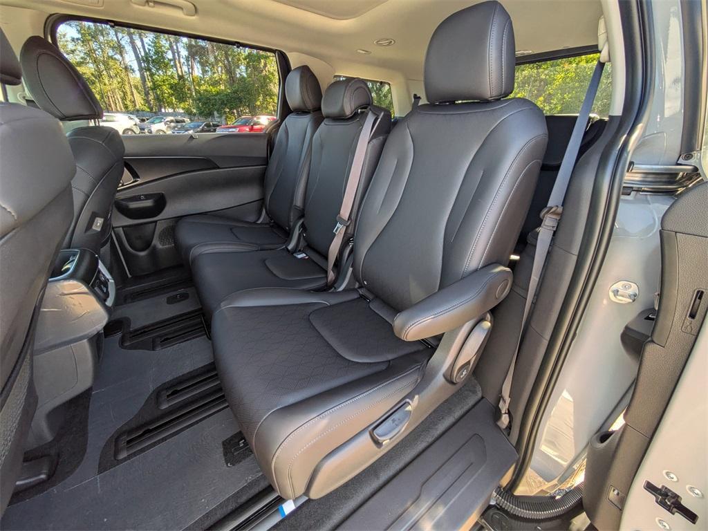 new 2026 Kia Carnival Hybrid car, priced at $48,890