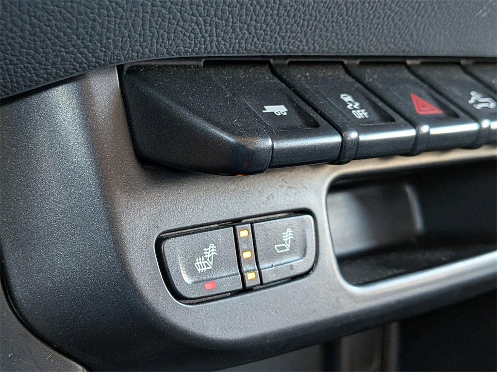 used 2021 Chevrolet Colorado car, priced at $33,988