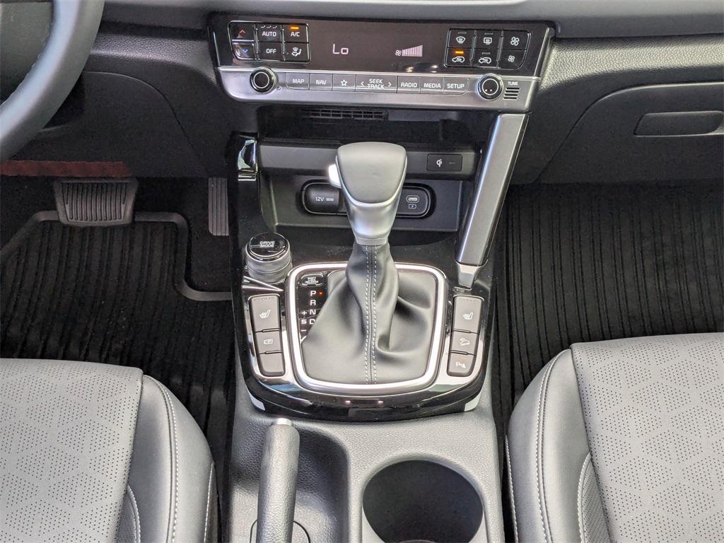 new 2025 Kia Seltos car, priced at $26,670
