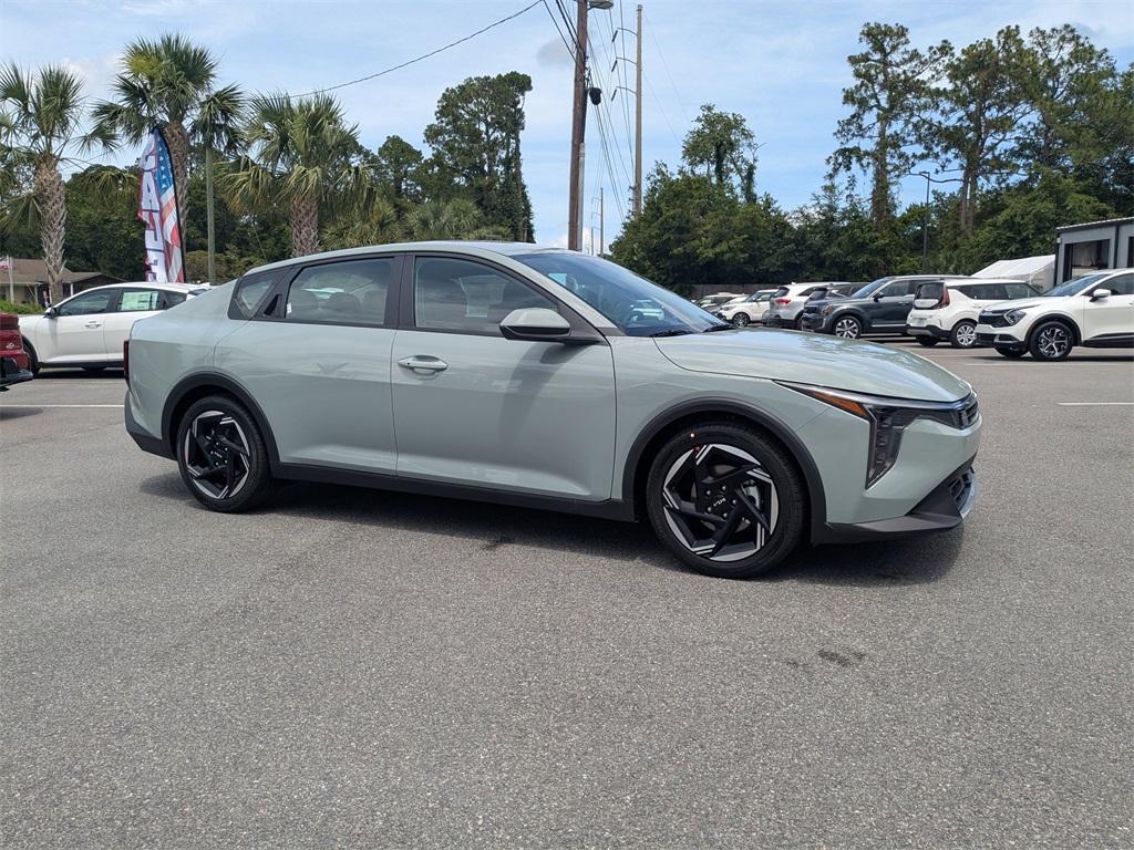 new 2025 Kia K4 car, priced at $24,275