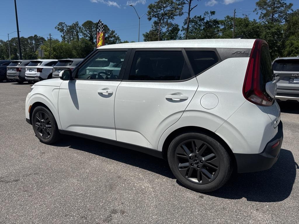 used 2022 Kia Soul car, priced at $16,988
