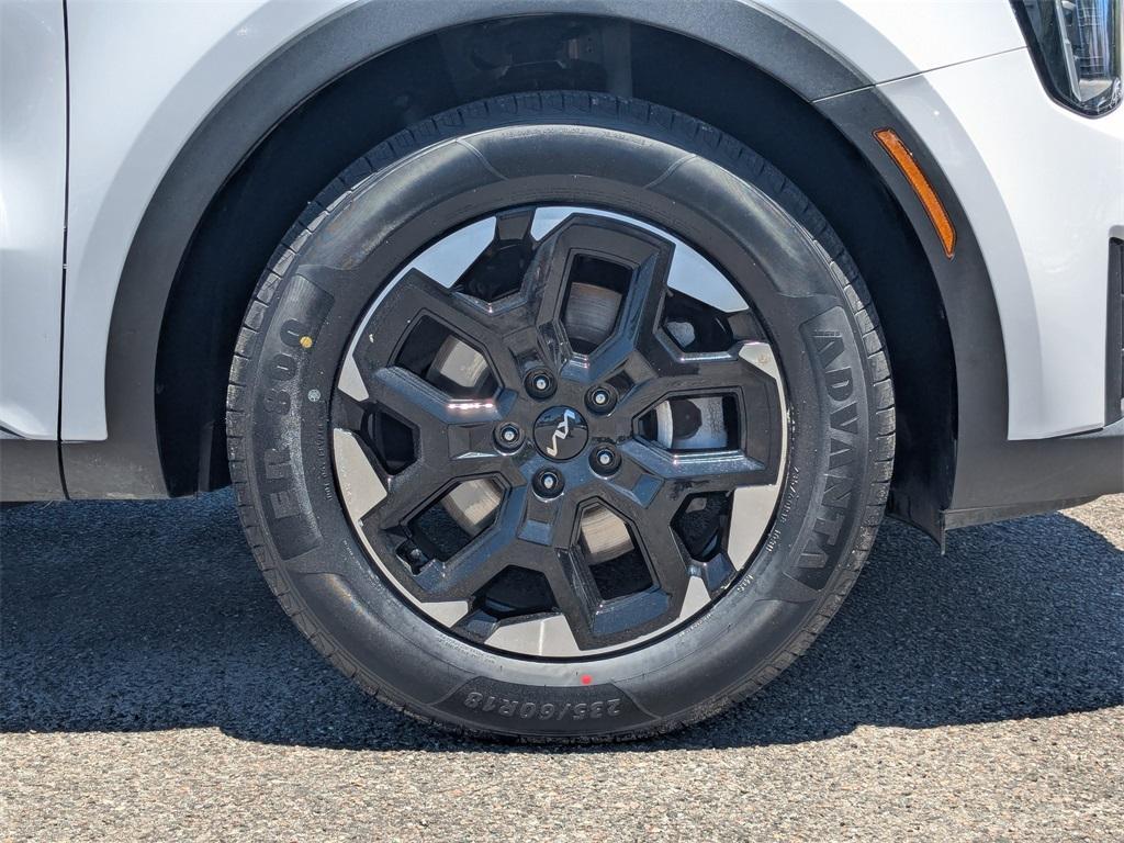 used 2024 Kia Sorento car, priced at $31,988