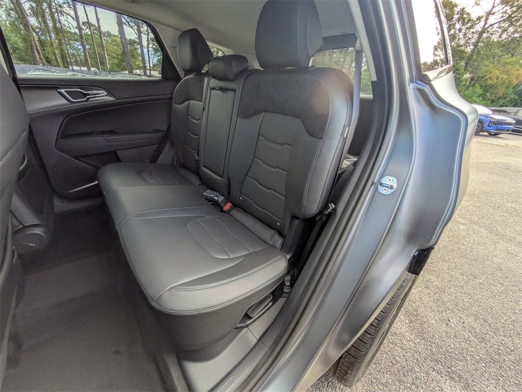 new 2026 Kia Sportage Hybrid car, priced at $43,180