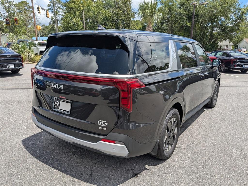 new 2025 Kia Carnival Hybrid car, priced at $41,110