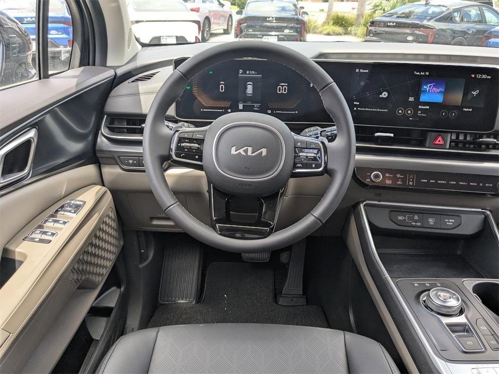 new 2025 Kia Carnival Hybrid car, priced at $41,110