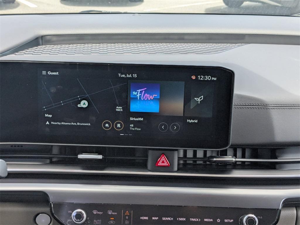 new 2025 Kia Carnival Hybrid car, priced at $41,110
