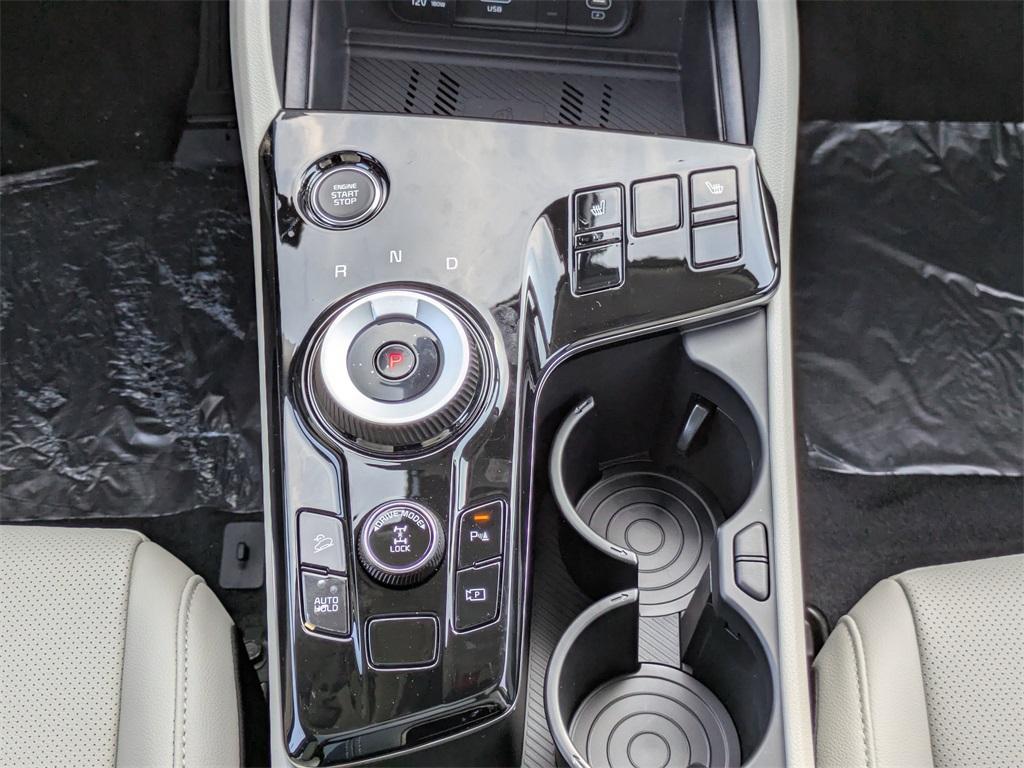 new 2025 Kia Sportage Hybrid car, priced at $34,405