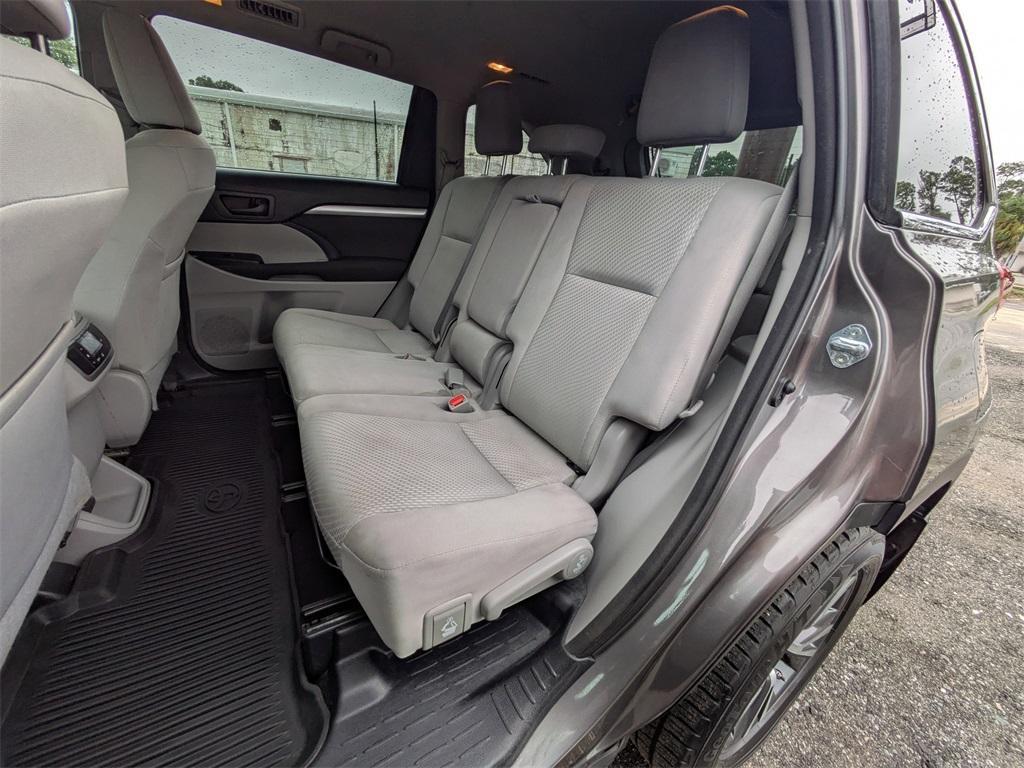 used 2017 Toyota Highlander car, priced at $17,988