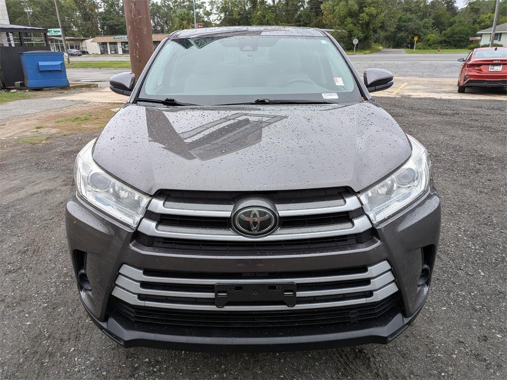 used 2017 Toyota Highlander car, priced at $17,988
