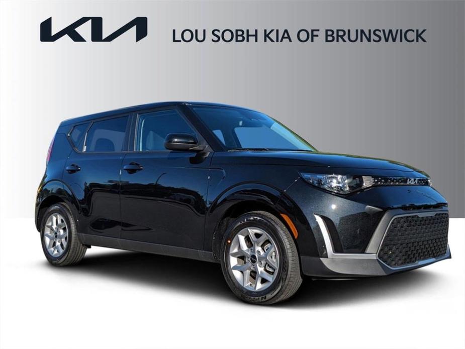 new 2024 Kia Soul car, priced at $21,335