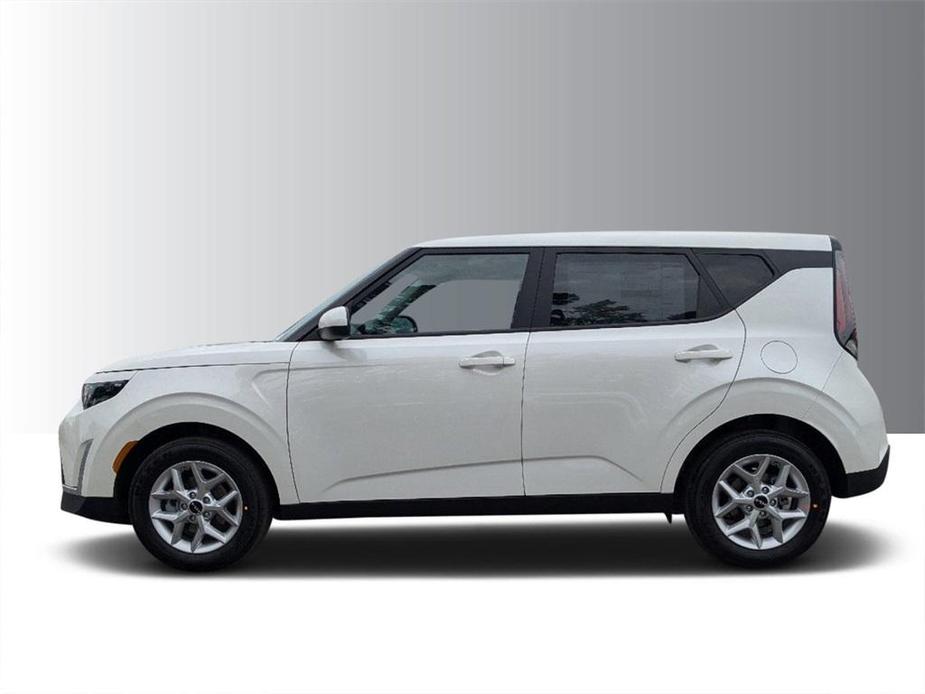 new 2025 Kia Soul car, priced at $22,685