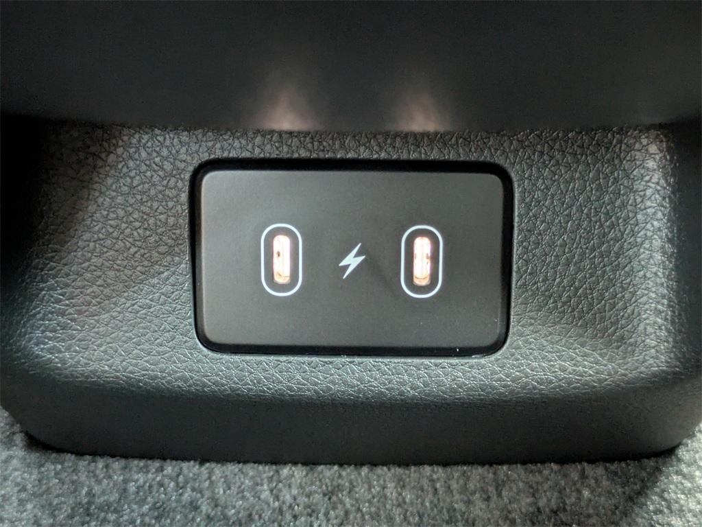 new 2026 Kia K5 car, priced at $38,020