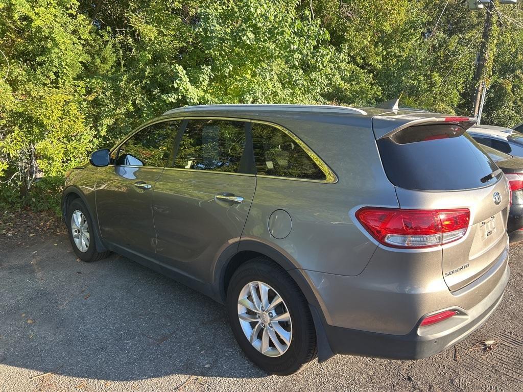 used 2018 Kia Sorento car, priced at $12,988