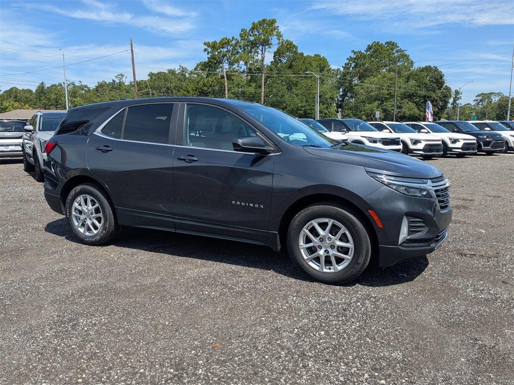 used 2022 Chevrolet Equinox car, priced at $20,988