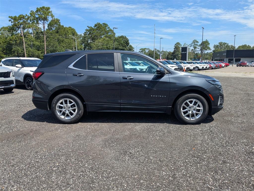 used 2022 Chevrolet Equinox car, priced at $20,988