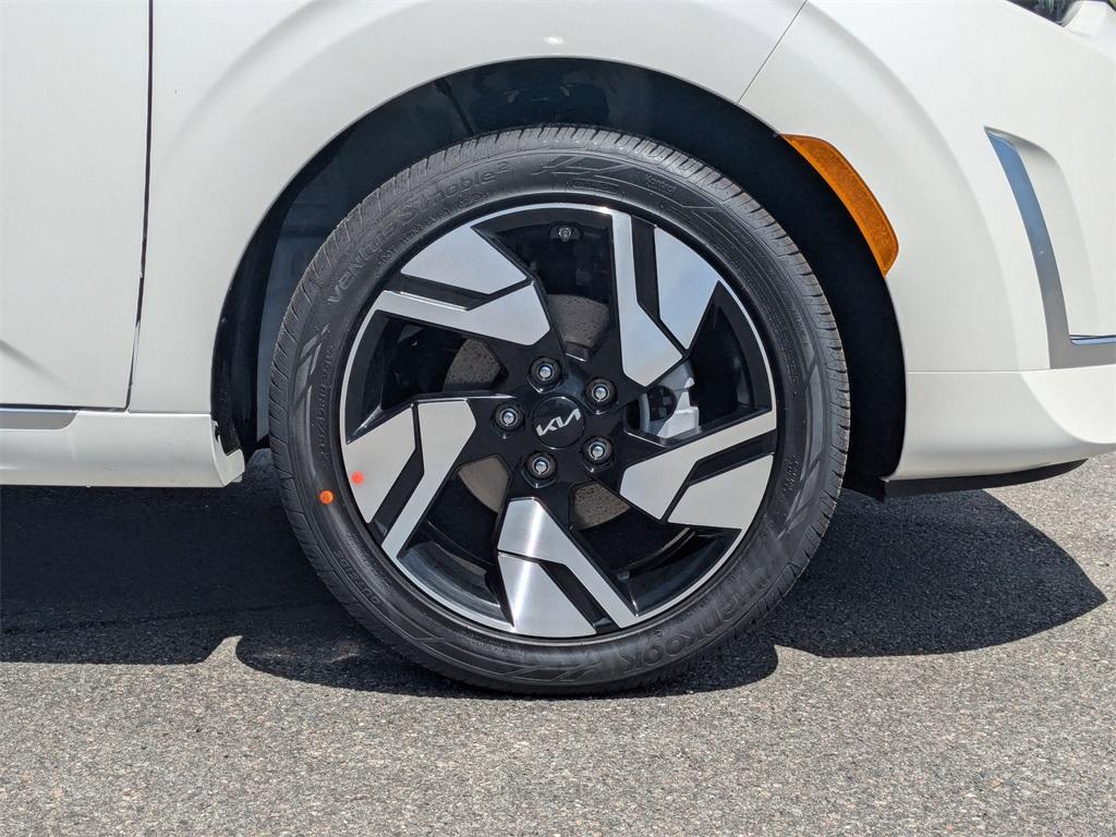 new 2025 Kia Soul car, priced at $25,880