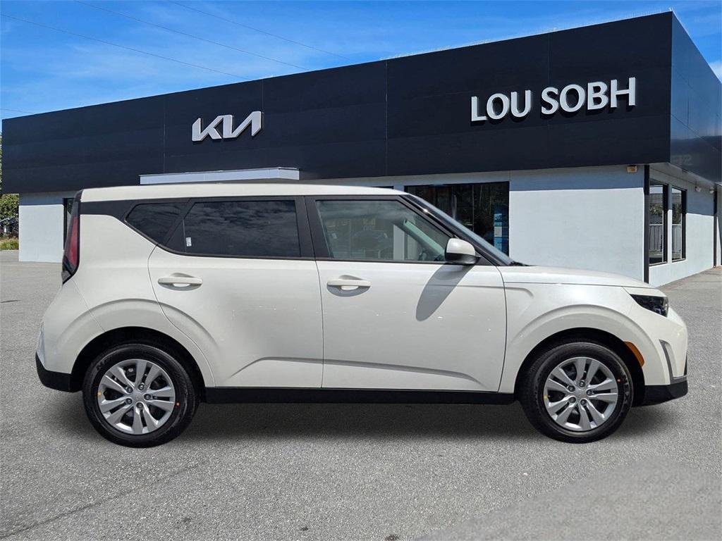 new 2025 Kia Soul car, priced at $22,280