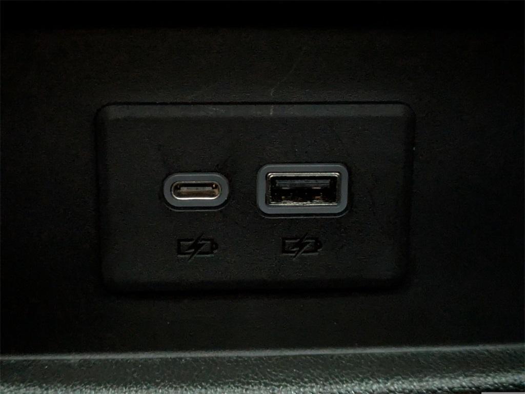 used 2020 Cadillac XT5 car, priced at $22,988