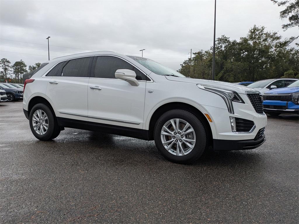 used 2020 Cadillac XT5 car, priced at $22,988