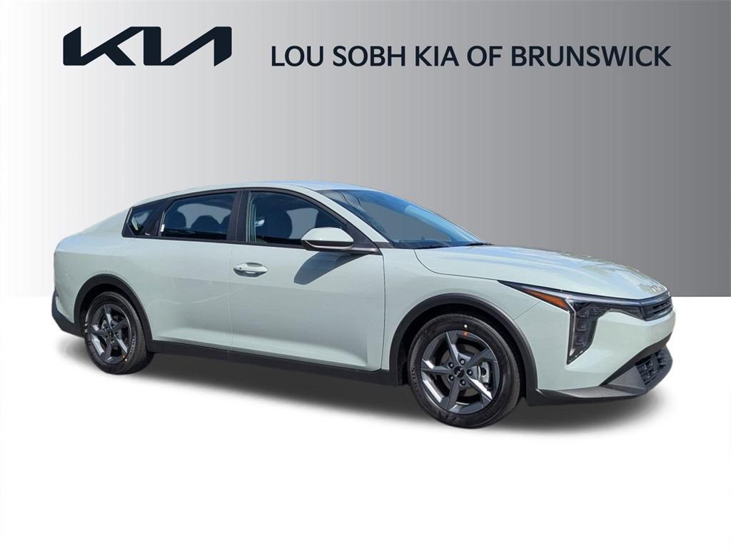 new 2025 Kia K4 car, priced at $23,190