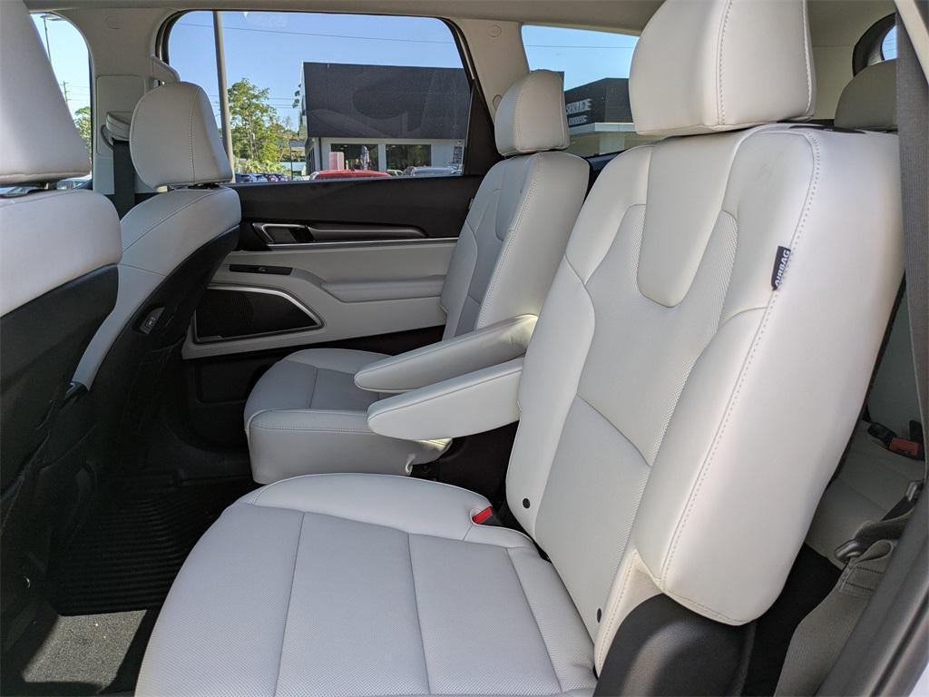 new 2025 Kia Telluride car, priced at $39,665